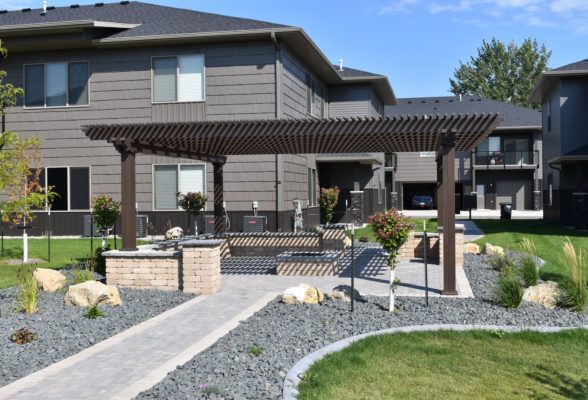 Pergola In Back Yard